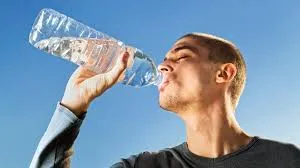 Whoever drinks water the fastest.